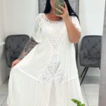 Balta boho stiliaus suknelė– didesni dydžiai